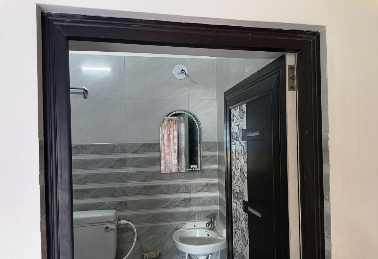 Hotel Grand View プリ エクステリア 写真